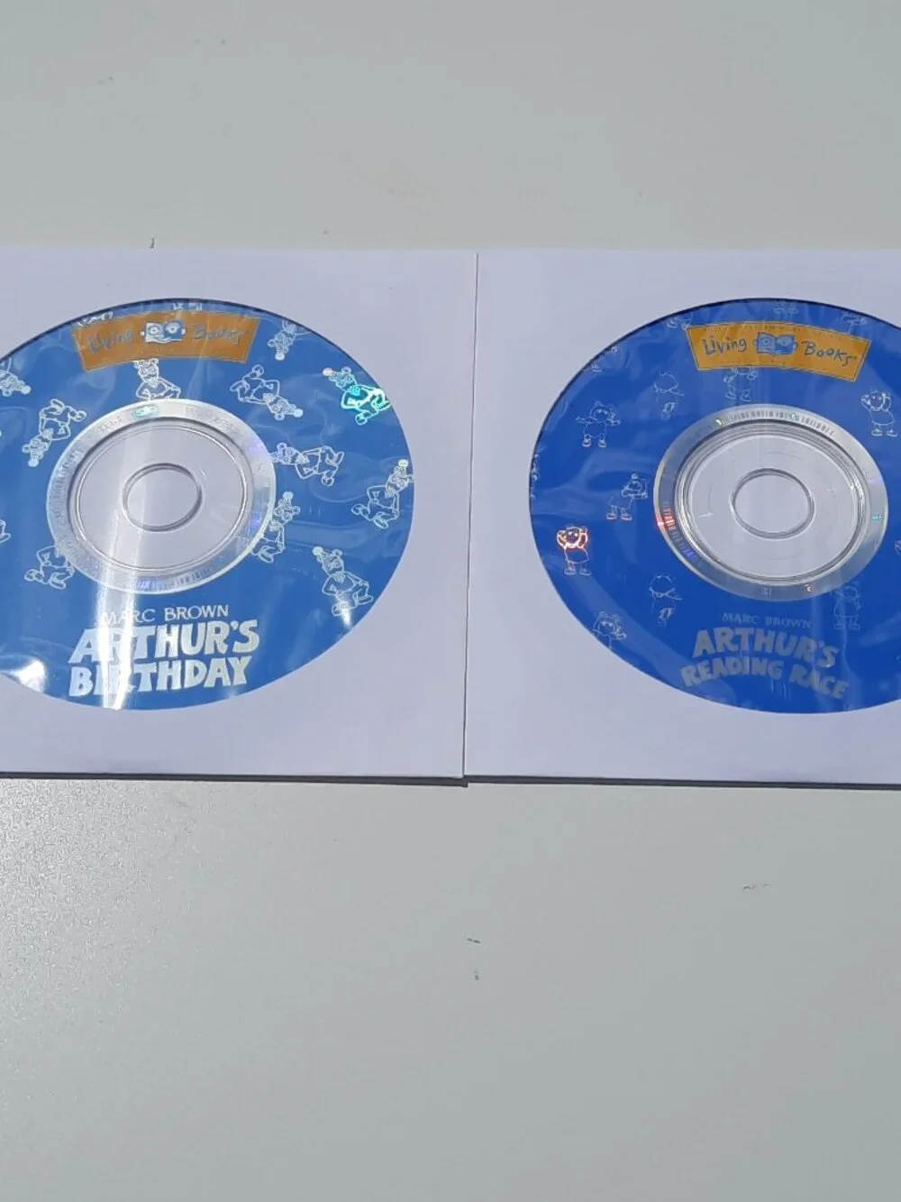 Arthur’s Birthday Living Books & Arthur’s Reading Race PC Game CD-ROM